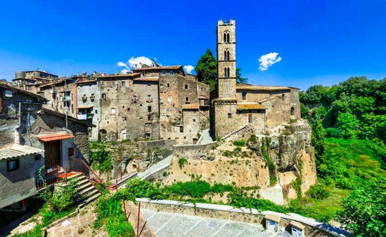 Appartamentino Di Corso Umberto Ronciglione  Bagian luar foto