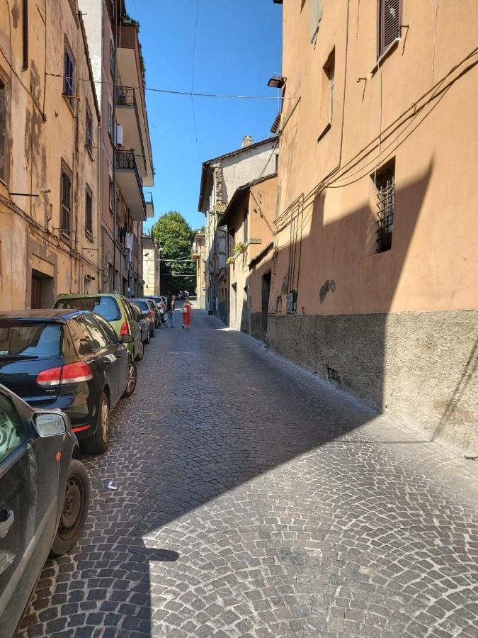 Appartamentino Di Corso Umberto Ronciglione  Bagian luar foto